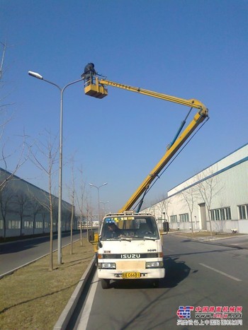 天津塘沽区西青区路灯维修高空作业车出租，监控安装升降车租赁