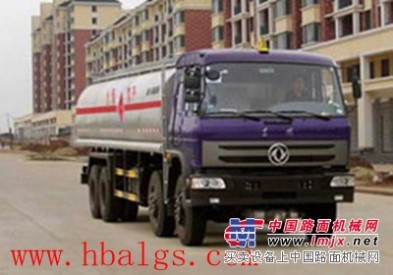 遼寧錦州供應東風前四後八油罐車13997868999