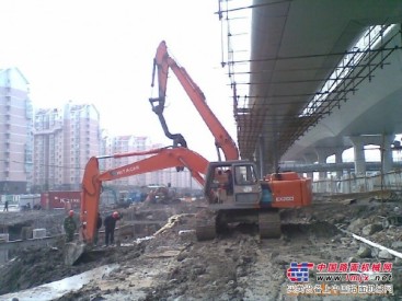 上海靜安區挖掘機出租河道清理疏通土石方開挖