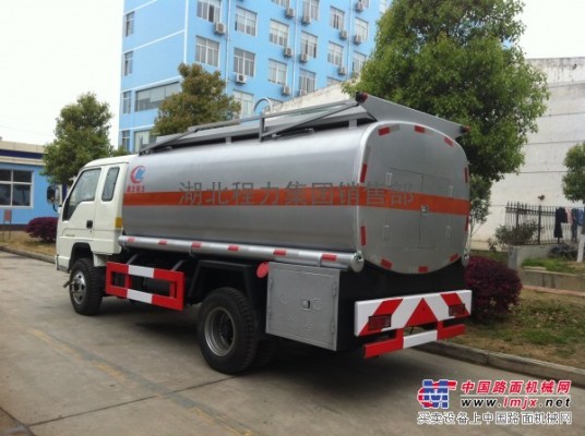 供应 上海哪儿有鲜奶运输车 湖北程力13872886510