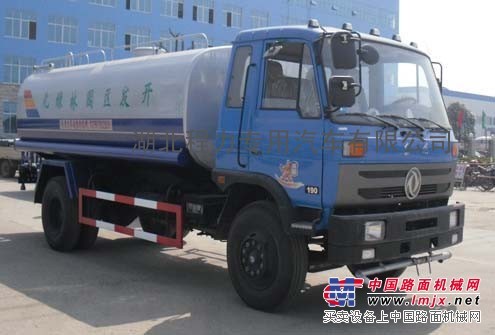 湖北程力供应153洒水车12到15方厂家直接