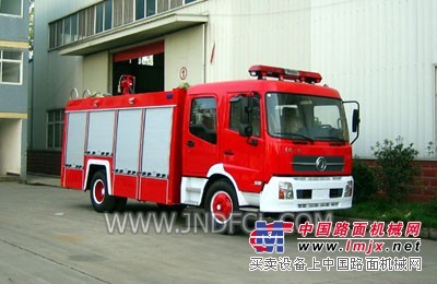 供东风天锦泡沫消防车紧凑型消防车