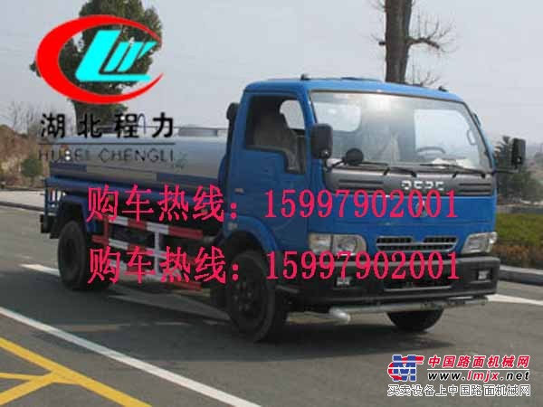 南京优质高尔夫球场订购的绿化洒水车15997902001