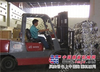 古美8噸叉車出租-電動堆高車出租-閔行區汽車吊高空車出租