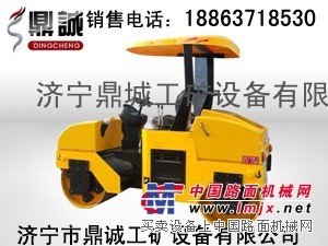 供应济宁鼎城批发供应DC3T-II 双钢轮振动压路机 