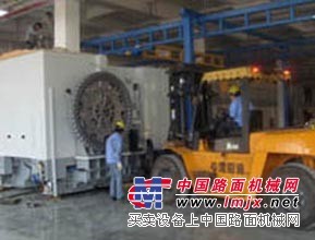 上海浦东区叉车出租、叉车装货卸货