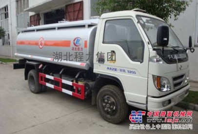 供应福田7.8吨加油车 厂家直销 13872886510