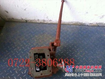 供应东风尖头EQ140手动汽车取力器