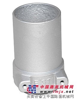 小松增压器接管