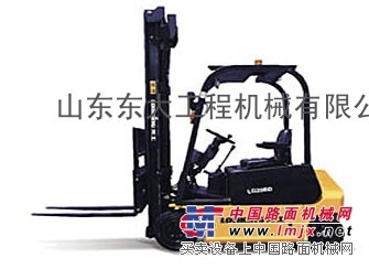 龙工叉车济南总经销|龙工叉车坚定信心迎接挑战