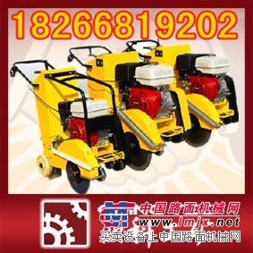 柴油路面切割机 HLQ－18型柴油行走式路面切割机