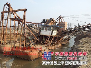 中国淘金船凌威机械