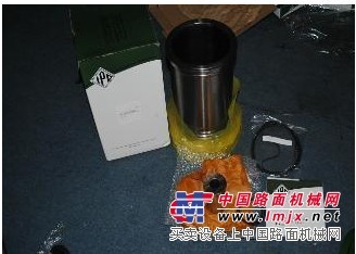 供应现货特价IPD配件CAT3512缸套1106993