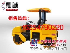 河北衡水DC3T-II 双钢轮振动压路机，鼎诚座驾式压路机