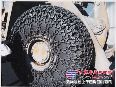供应铲车轮胎保护链，zl50加强型轮胎保护链，天津保护链