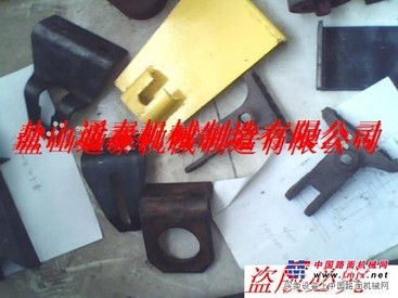 托辊吊耳/托辊吊耳报价/托辊挂耳/托辊吊架