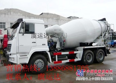 湖北程力厂家直销各种搅拌车欢迎选购：13886881705