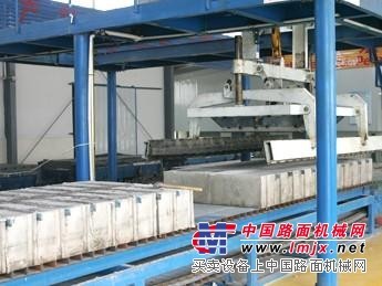 砌块机 建筑设备销售 山东砌块机新价格 保温砌块