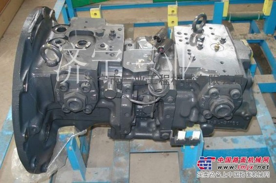 供应小松挖掘机PC200-7液压泵