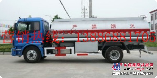 3吨油罐车重庆东风格小型3吨油罐车价格价格报价3吨油罐车价格