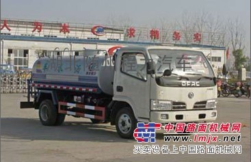 供應東風小霸王5噸灑水車價格/小霸王5噸灑水車價格