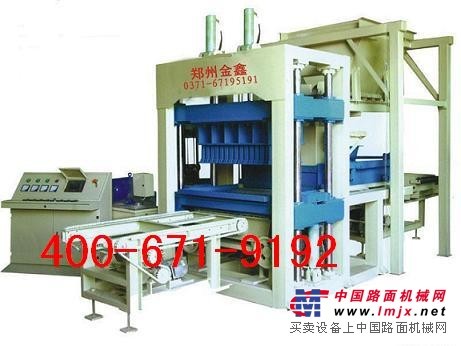 QT3-15广西水泥制砖机只选金鑫