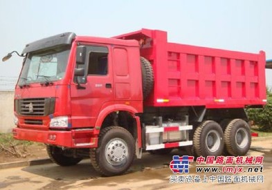 供应豪泺牌自卸车   湖北华威   自卸车图片