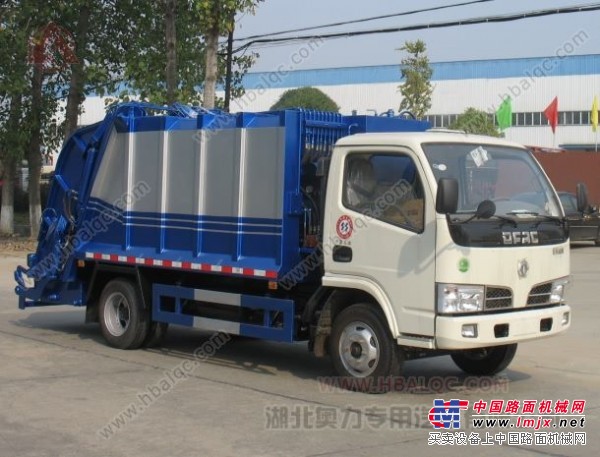 東風福瑞卡壓縮式垃圾車價格,小型壓縮垃圾車多少錢,東風垃圾車