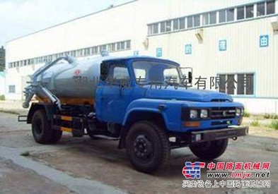 湖北华威供应东风尖头真空吸污车