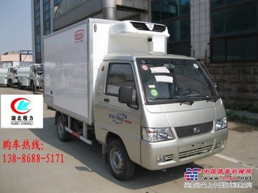 福田和东风小型冷藏车哪个质量更好？13886885171