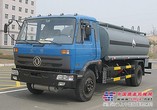 东风145化工液体运输车