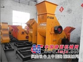河卵石粉碎机功能齐全使用空间很大