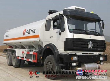 供应北京哪里有卖运油车|油罐车厂家直销价格