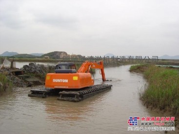 供应湿地挖掘机