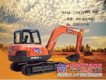 挖掘机厂家