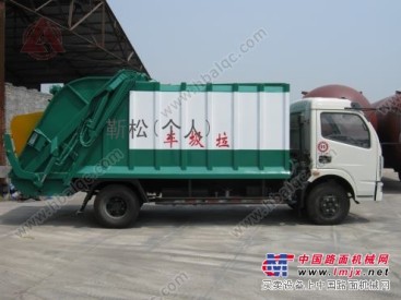 东风多利卡压缩式垃圾车 6立方压缩垃圾车供应 小型垃圾车价格