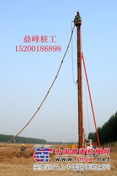 蚌埠新河打樁機|cfg灌注樁機|深孔螺旋樁機價格