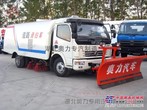 带推雪铲的道路清扫车   东风多利卡扫路车