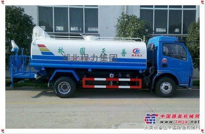 环卫洒水车哪买好 性能怎么样
