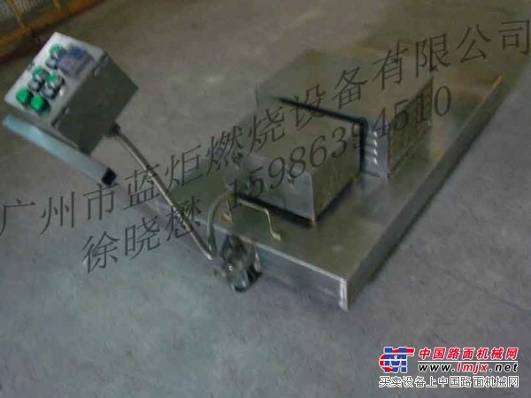 沥青路面热再生加热车