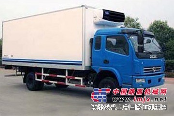 供应东风多利卡冷藏车价厂家直销
