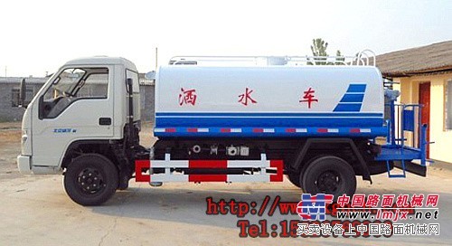 供应福田小卡喷洒车_水罐车