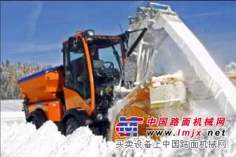 德国豪特抛雪机