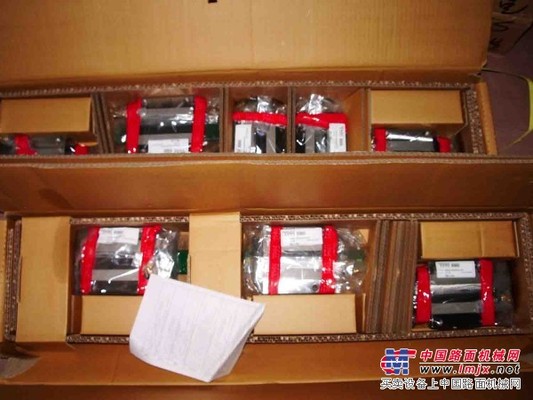 THK,NRS45LR,NRS55R导轨，路面机械配件