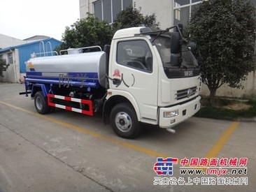 供应想买款洒水车哪里比较好？