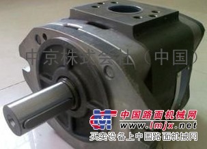 供应福伊特油泵