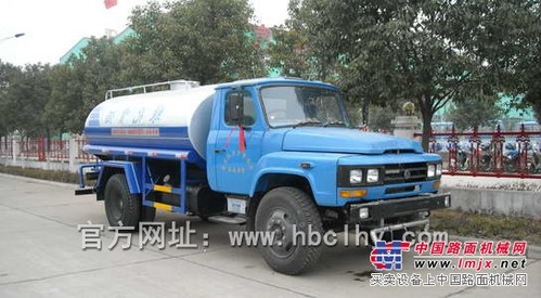 供应东风尖头绿化喷洒车