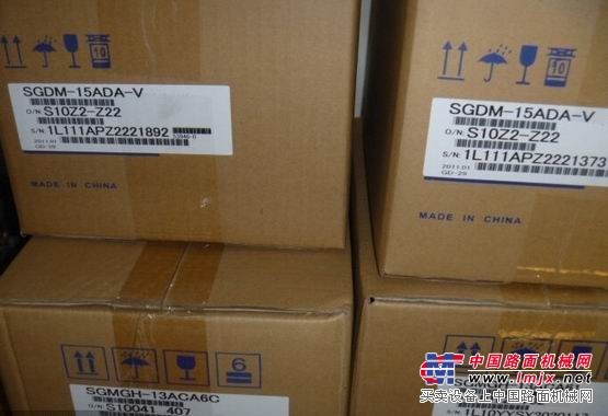 供应SGDM-15ADA驱动器 安川