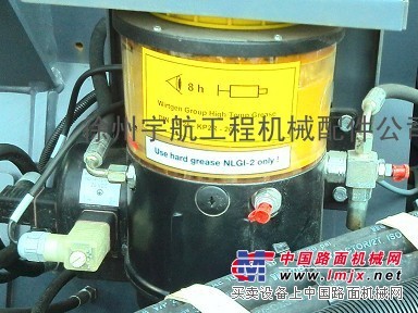 供应福格勒摊铺机黄油泵