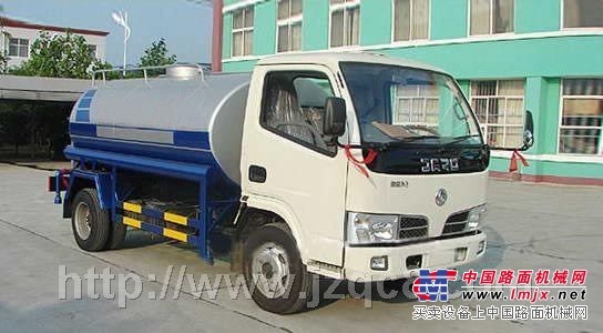 東風小金霸灑水車  www.jzqc8.com